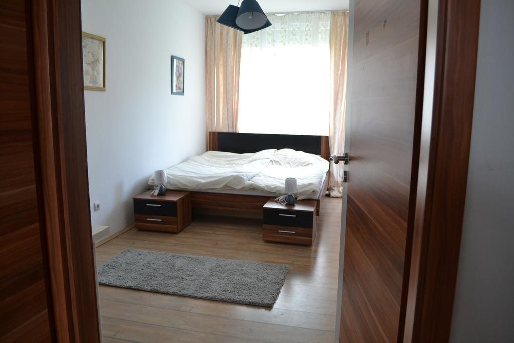 Serendipity Apartamento Pécs Exterior foto